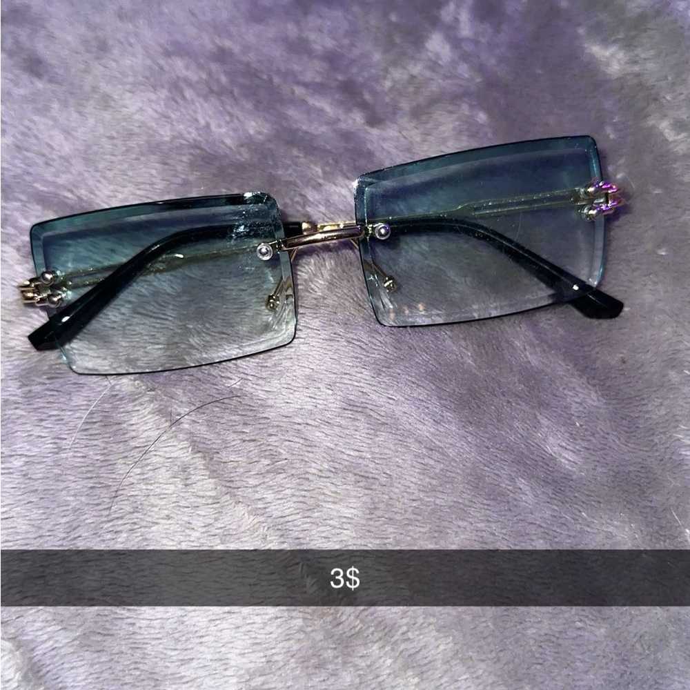 Stylish green Rectangular Sunglasses